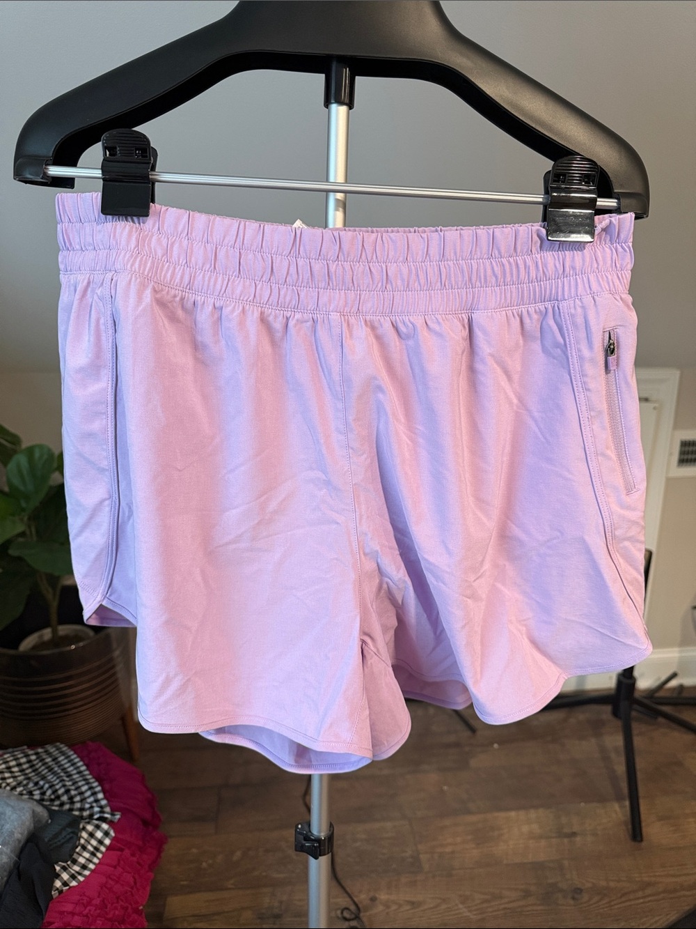 CRZ YOGA Lavender Athletic Shorts with Zip Pockets
